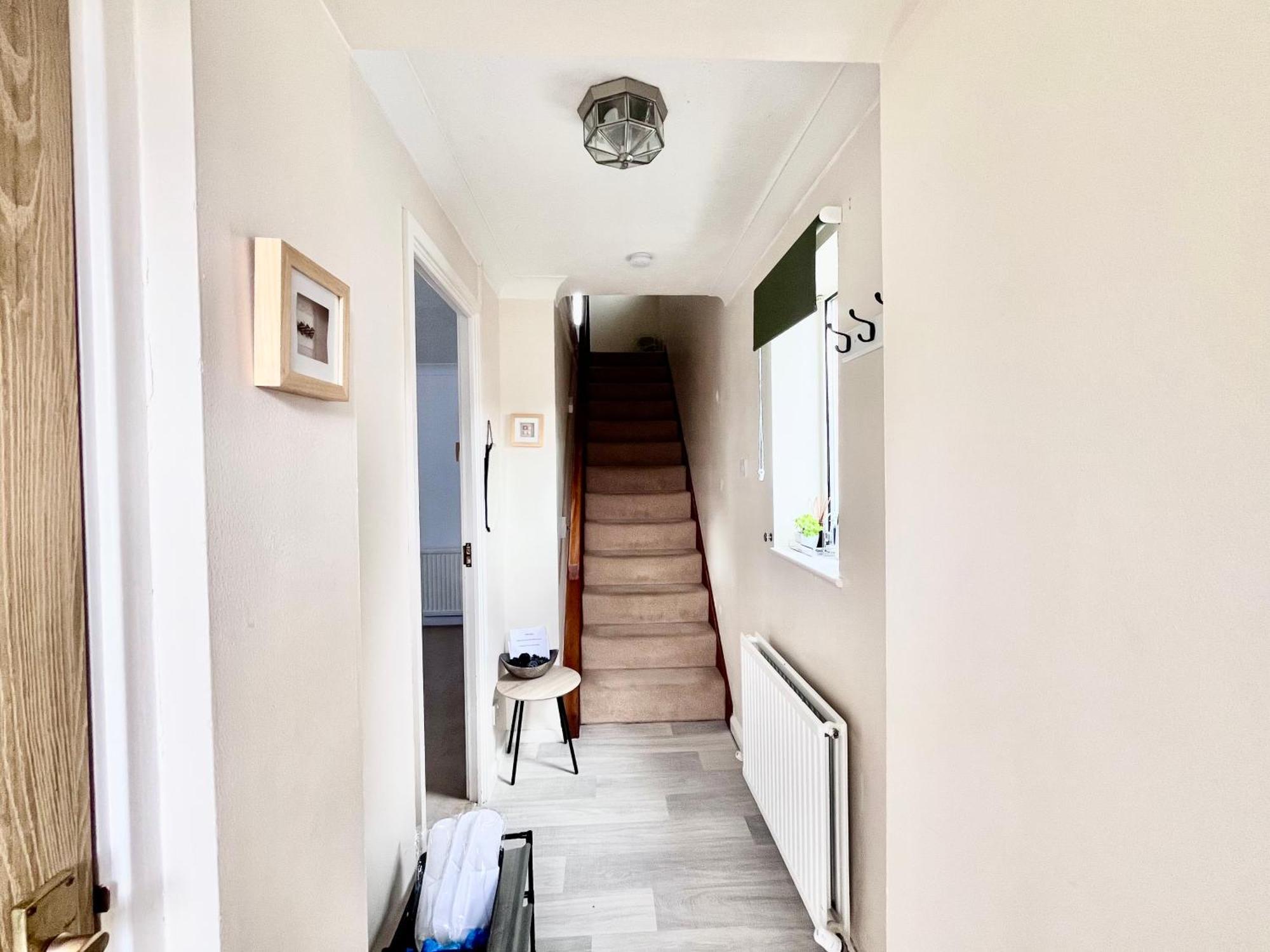 Lush House Close To Ashford Town Centre With Driveway Εξωτερικό φωτογραφία